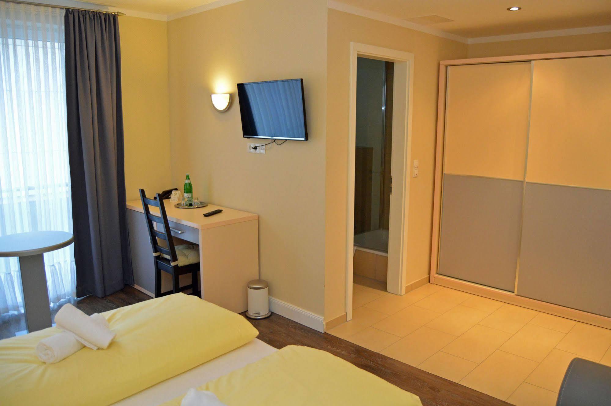 Hotel Jeta Hamburg Ngoại thất bức ảnh
