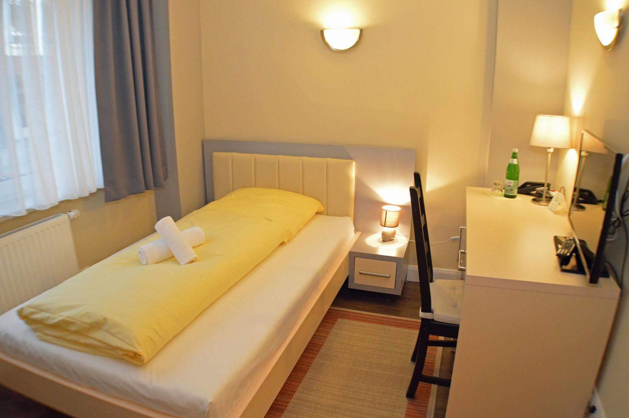 Hotel Jeta Hamburg Ngoại thất bức ảnh